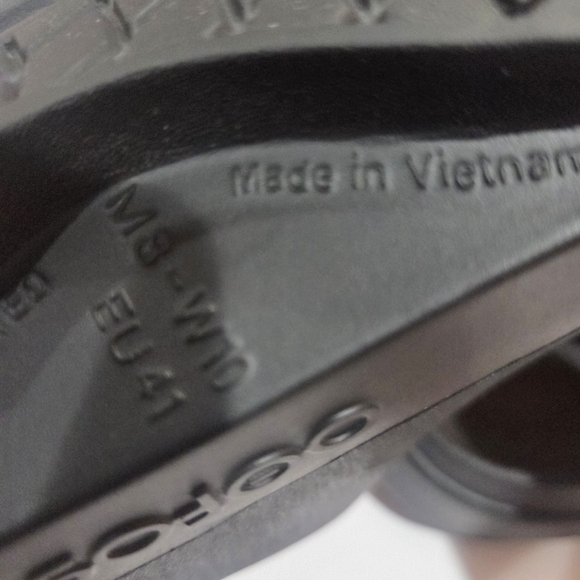 OOFOS OOCLOOG RECOVERY CLOG SIZE: MEN 8 WOMEN 10 BLACK - Picture 12 of 15